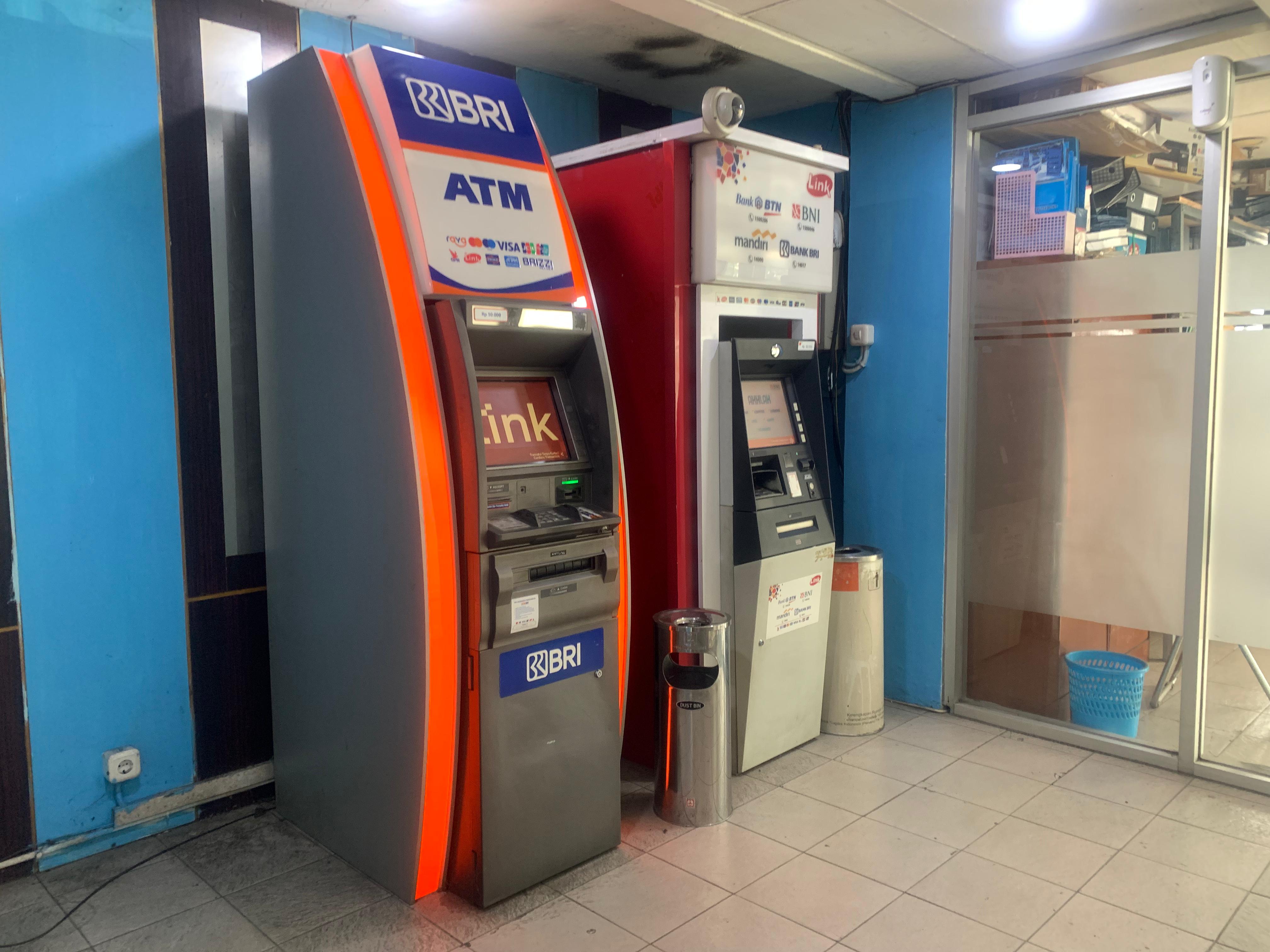 ATM GALLERY