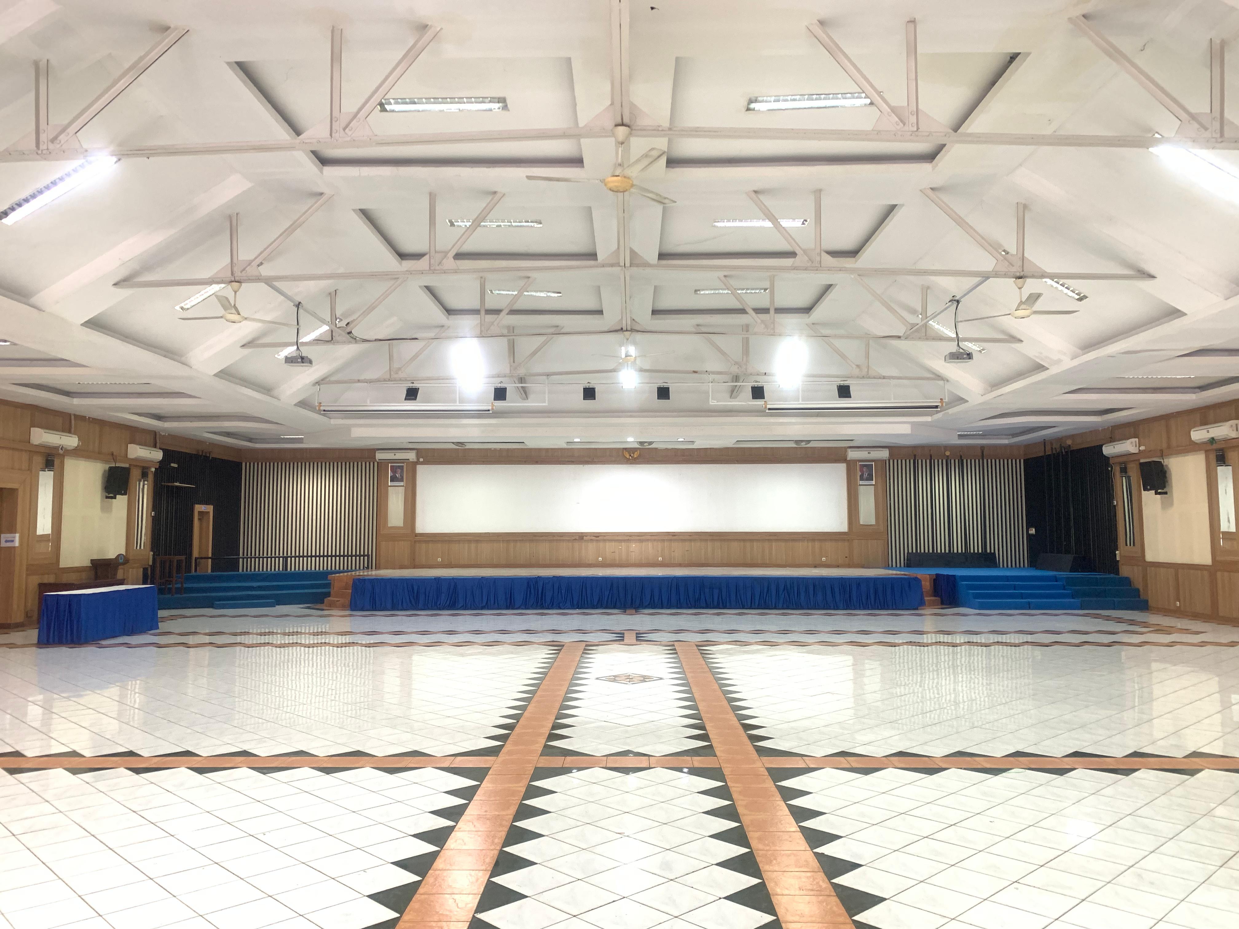 WISMA BUANA UNIVERSITAS LANGLANG BUANA
